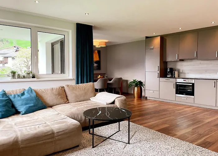 Theview Ahorn Apartman Fügen